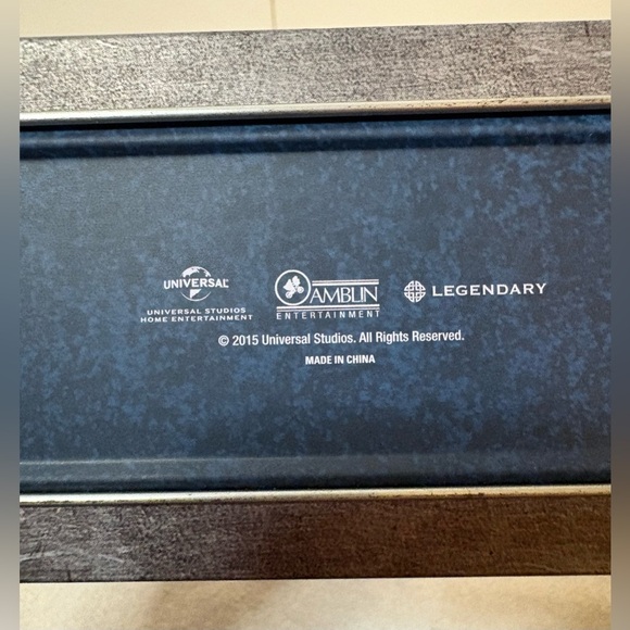 Jurassic Park World Metal T-Rex Tin Lunchbox 2015 Universal Studios Dinosaurs - Picture 5 of 6